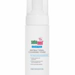 Spumă antibacteriană de curățare pentru ten gras - sebamed Clear Face