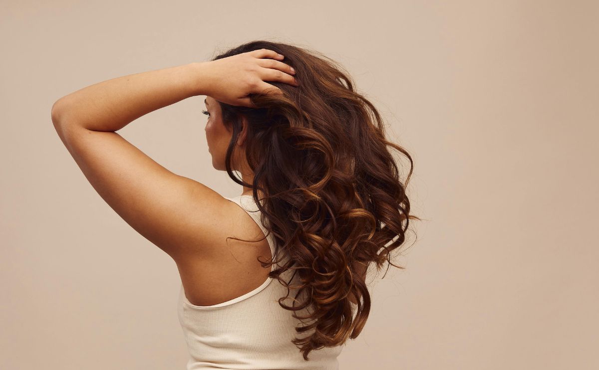 Mătreață, scalp uscat sau iritație cum recunoști diferența